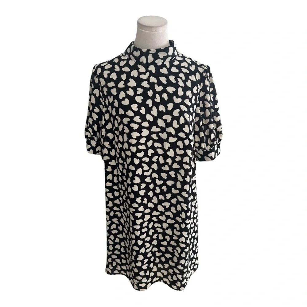 ANN TAYLOR Heart Mock Neck Shift Dress Black White Sz M Short Sleeve‎ Work Party